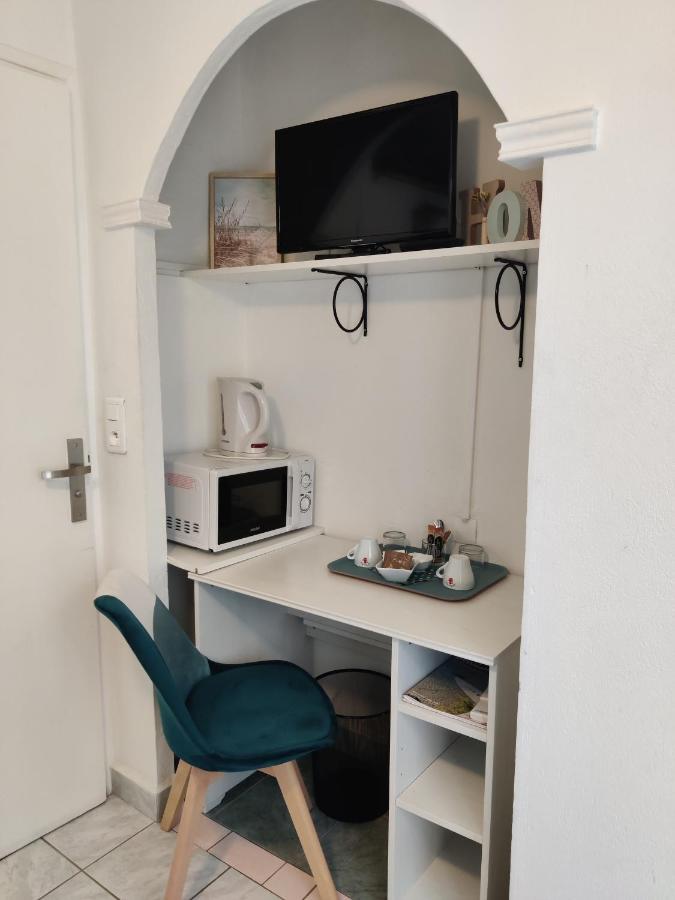 Villa Plein Sud A 900M Du Centre De Cavalaire Sur Mer - Chambre Climatisee - Piscine - Spa- Calme Et Detente 외부 사진