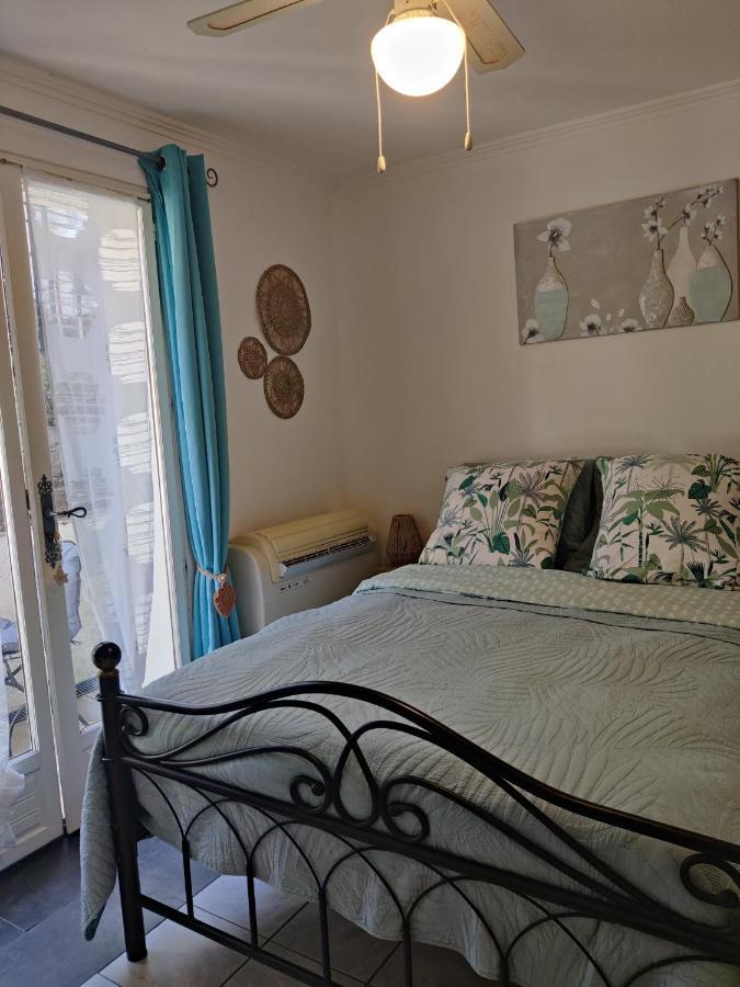 Villa Plein Sud A 900M Du Centre De Cavalaire Sur Mer - Chambre Climatisee - Piscine - Spa- Calme Et Detente 외부 사진